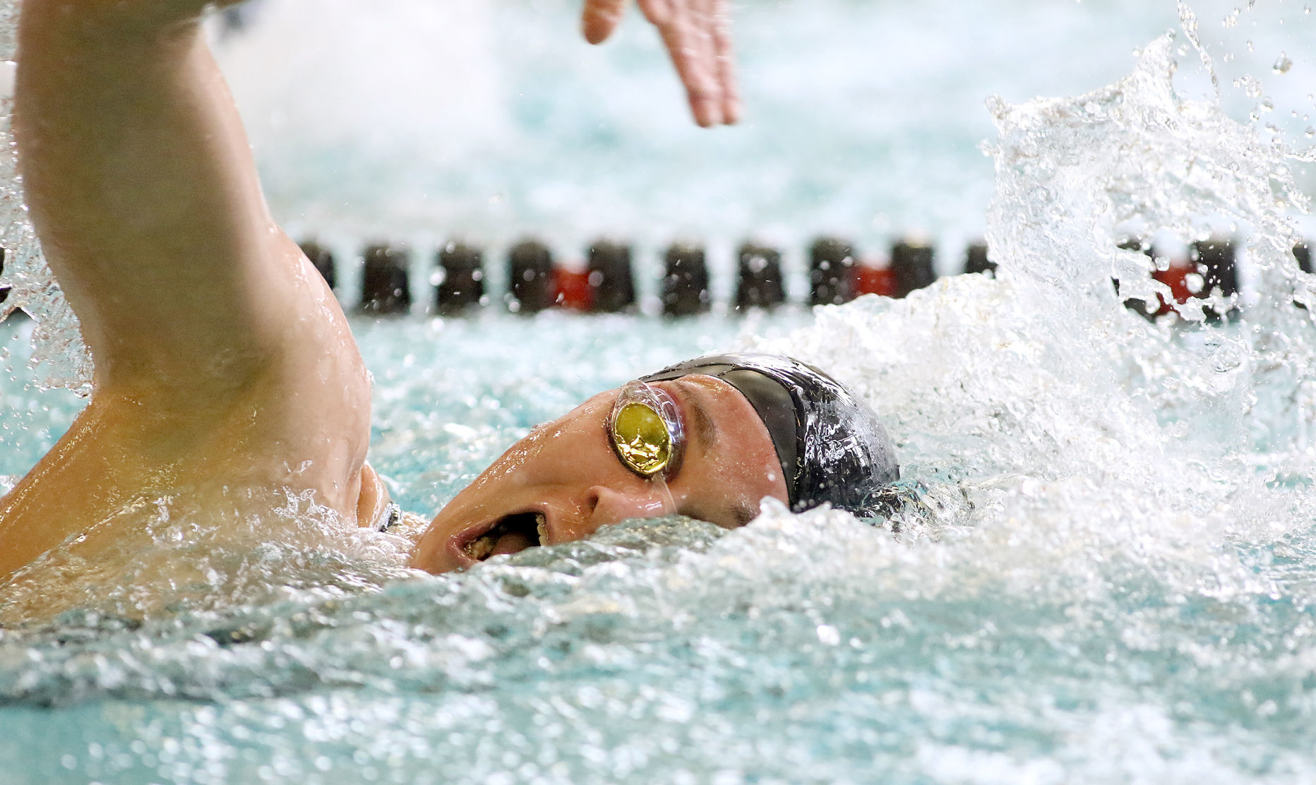 102718-Regional-Swimming-023